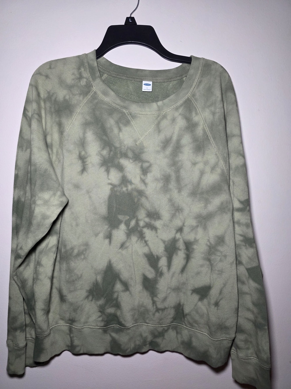 Old Navy Womens Sage Green Tie-Dye Crewneck Sweatshirt